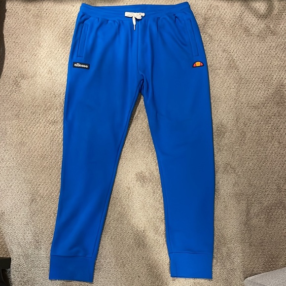 Ellesse Jogger Set - Picture 3 of 6